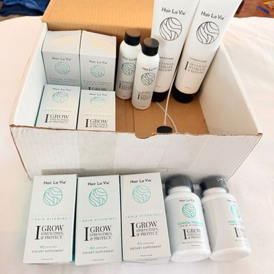 Hair La Vie Hair Care & Supplement Lot – Vitamins, Shampoo & Conditioner