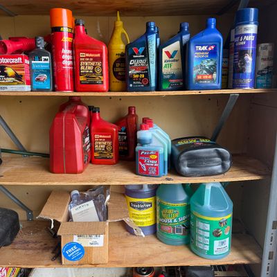 Lot: Automotive & Outdoor Equipment Fluids, Oils & Cleaners – Motorcraft, Valvoline, Pennzoil, Krud Kutter & More