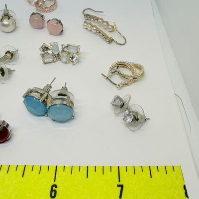 50 Pairs Earrings + Big Lot Assorted Stone & Glass Beads Jewelry Charms