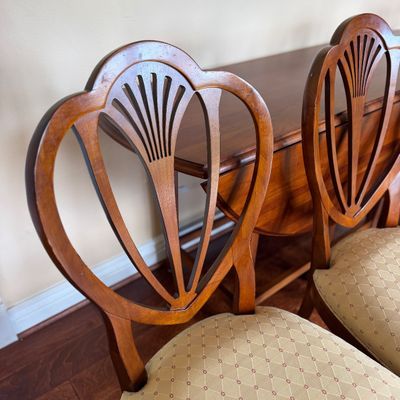 Ethan Allen American Classics Dining Set – Oval Table w 2 Folding Leaves, 6 Chairs, Pad & Cover