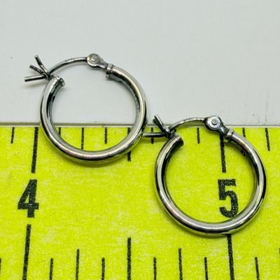 Sterling Silver Jewelry Lot - Earrings, Chain, Pendant