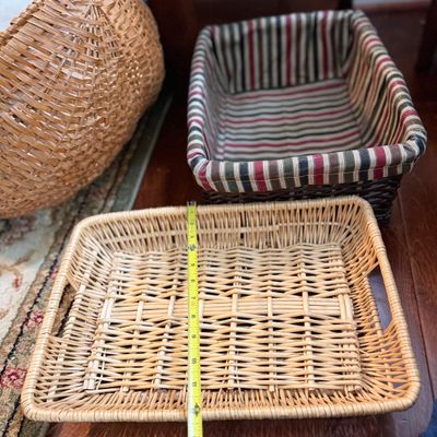 Big Lot Decorative Housewares - Lamps, Art, Baskets etc.