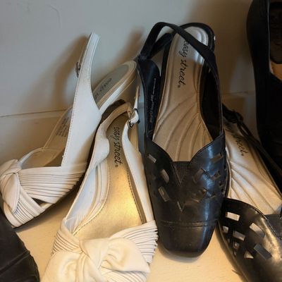 Lot of 16 Pairs of Women's Shoes - Lands End, Easy Spirit, Clarks