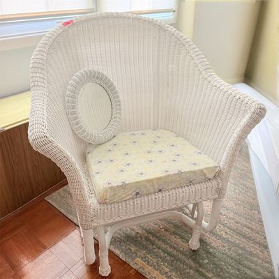 Wicker Glider Chair w Matching Decorative Mirror
