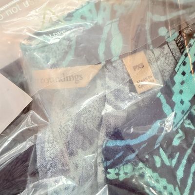 Big Lot New w Tags Clothing Women's + 1 Men's
