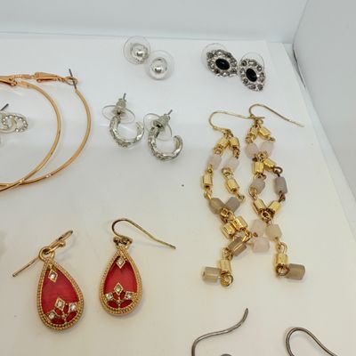 50 Pairs Earrings + Big Lot Assorted Stone & Glass Beads Jewelry Charms