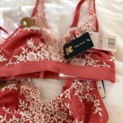 Lot of New w Tags Women’s Bra & Lingerie Lot – Assorted Styles & Sizes