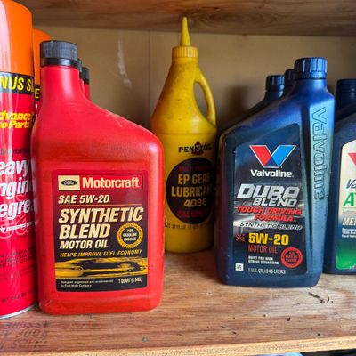 Lot: Automotive & Outdoor Equipment Fluids, Oils & Cleaners – Motorcraft, Valvoline, Pennzoil, Krud Kutter & More