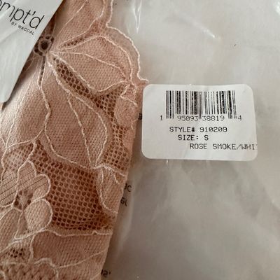 Lot of New w Tags Women’s Bra & Lingerie Lot – Assorted Styles & Sizes
