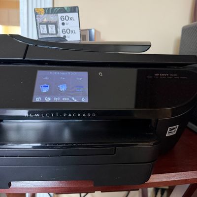 HP Envy 7640 Printer w Ink