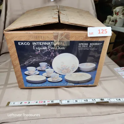 Sale Photo Thumbnail #254