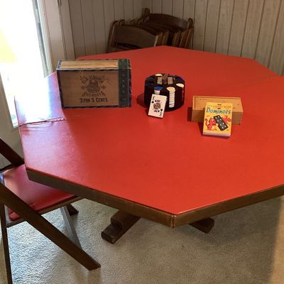 Sale Photo Thumbnail #17: Game Table w/Cover