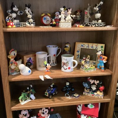 Sale Photo Thumbnail #35: Disney Collectibles 
