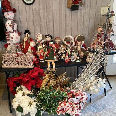 Sale Photo Thumbnail #29: More Christmas
