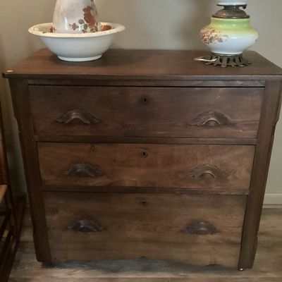 Sale Photo Thumbnail #6: Chest of Drawers, GWTW Lamp, Pitcher and Bowl