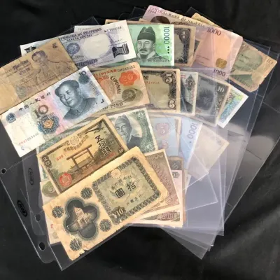 Old & Vintage Foreign Notes/Currency, 32 Total