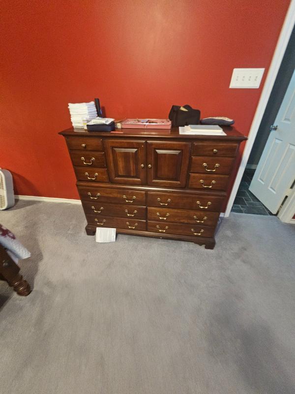 Sale Photo Thumbnail #54