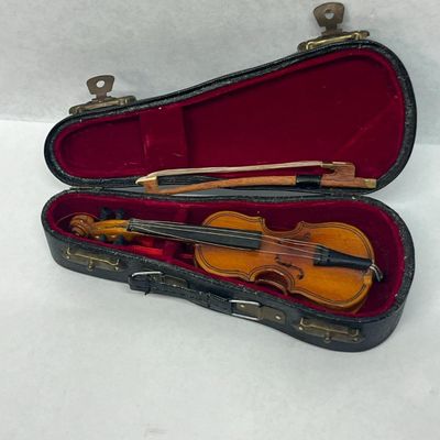Wooden Violin Model w/ Bow & Case