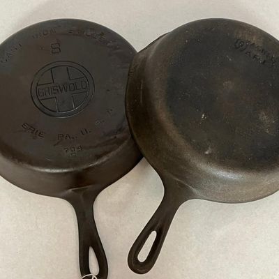 Pair Griswold & Wagner Iron Skillets