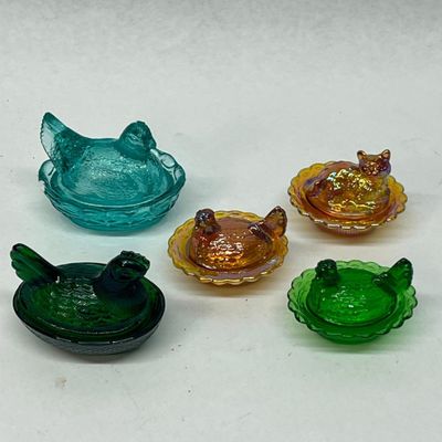 Set 5 Glass Hen on Nest & Cat Dishes