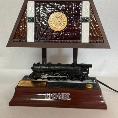 Lionel Hudson 700E Animated Table Lamp