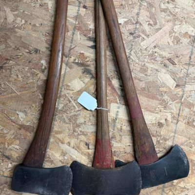 Plumb, Kelly & Vaughan Set Axes