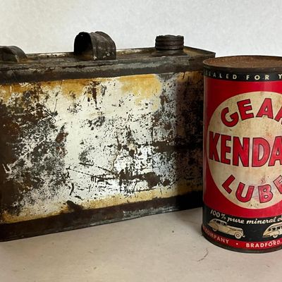 Pair Polarine & Kendall Lubricant Cans