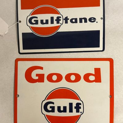 Pair Gulf Oil Porc. Gas Pump Plates