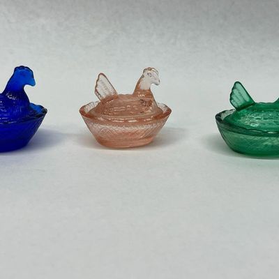 Trio Pressed Glass Hen on Nest Dishes