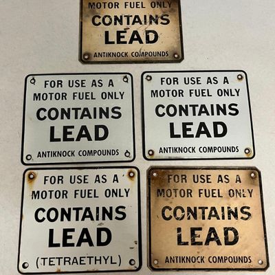 5 Porc. Lead Gas Pump Warning Signs