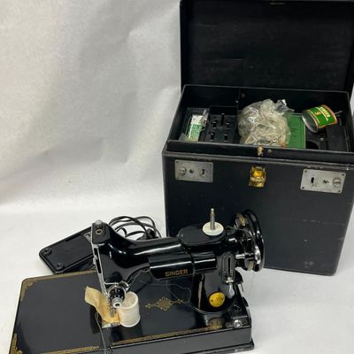 Singer Featherweight Sewing Machine Kit