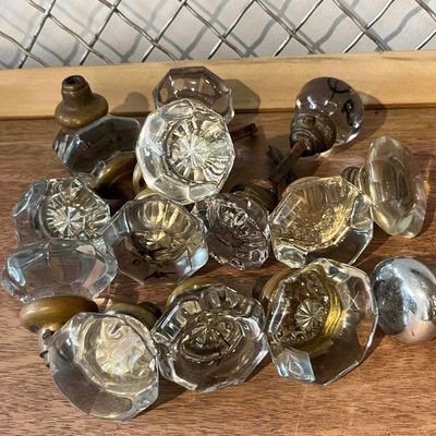 Sale Photo Thumbnail #347: 15 Molded Glass Door Knobs
