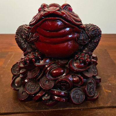Sale Photo Thumbnail #399: Taiwanese Red Resin 3-Legged Money Toad