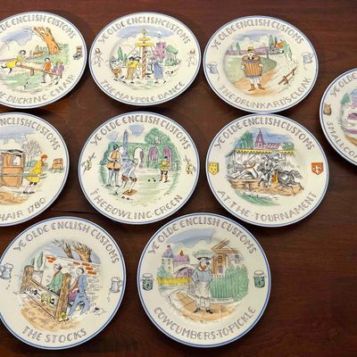 Sale Photo Thumbnail #275: Set 9 Burgess & Leigh Customs Plates