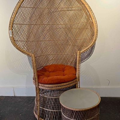 Sale Photo Thumbnail #108: Wicker Peacock Chair & Side Table Set