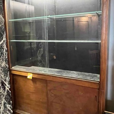 Sale Photo Thumbnail #135: Art Deco Arch. Display Cabinet w/ Doors