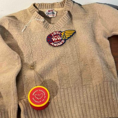 Sale Photo Thumbnail #519: 1951 Duncan Award Patch Sweater & Yo-Yo