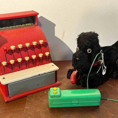 Sale Photo Thumbnail #506: Pair Kamkap Cash Register & RC Dog