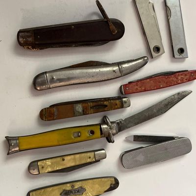 Sale Photo Thumbnail #703: Kent & Convair Folding & Pocket Knives