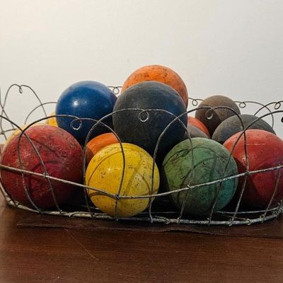 Sale Photo Thumbnail #283: Set 13 Croquet Balls in Wire Basket