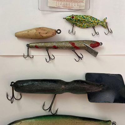 Sale Photo Thumbnail #712: 12 Fishing Lures & 2002 PA License