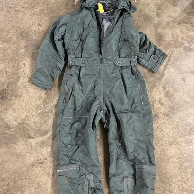 Sale Photo Thumbnail #687: Albert Turner USAF CWU-1/P Suit w/ Hood