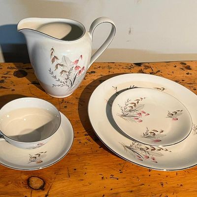 Sale Photo Thumbnail #190: Royal Duchess Mtn Bell Porc. Tableware