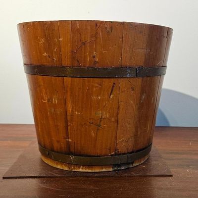 Sale Photo Thumbnail #385: Primitive Wood Stave Sap Bucket