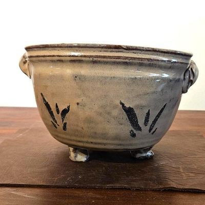 Sale Photo Thumbnail #386: Joan Barrett Footed Stoneware Planter