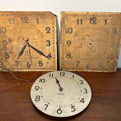 Sale Photo Thumbnail #547: Middlebury & Standard Elec Clock Parts