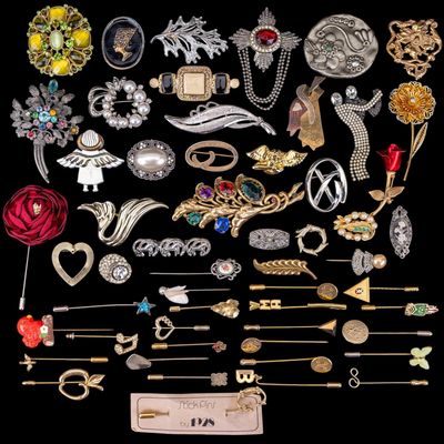 50+ Antique/Vintage Brooch & Stick Pins