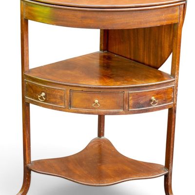 Antique Mahogany Wash Stand ca. 1800