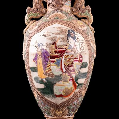 Japanese Satsuma Moriage Baluster Geisha Vase
