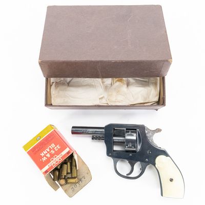 Sale Photo Thumbnail #378: H&R Model 960 .32 Starter Revolver  S/N W1821